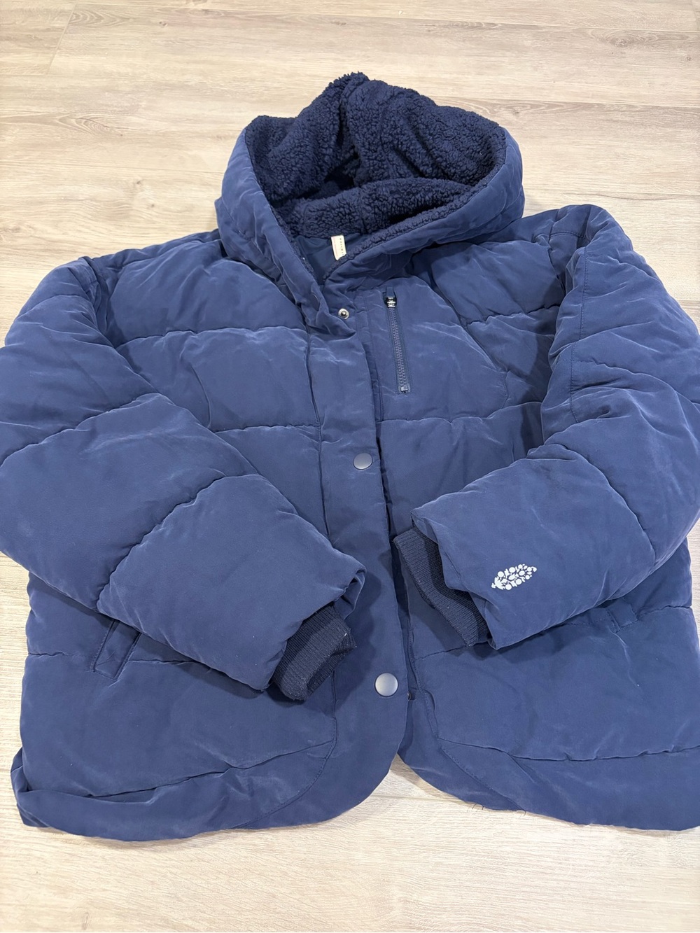 Woman’s free people movement Navy Puffer Coat with Sherpa Lining